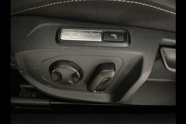 Volkswagen Arteon Shooting Brake 1.4 TSI eHybrid R-Line Business+ Panoramadak / Trekhaak  /Camera / Apple carplay