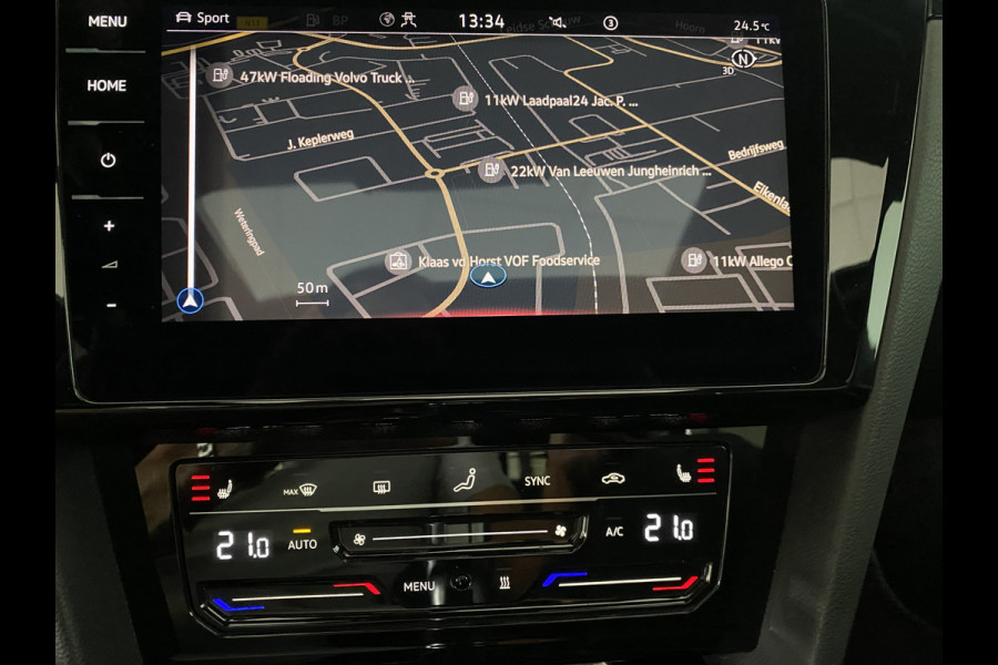 Volkswagen Arteon Shooting Brake 1.4 TSI eHybrid R-Line Business+ Panoramadak / Trekhaak  /Camera / Apple carplay