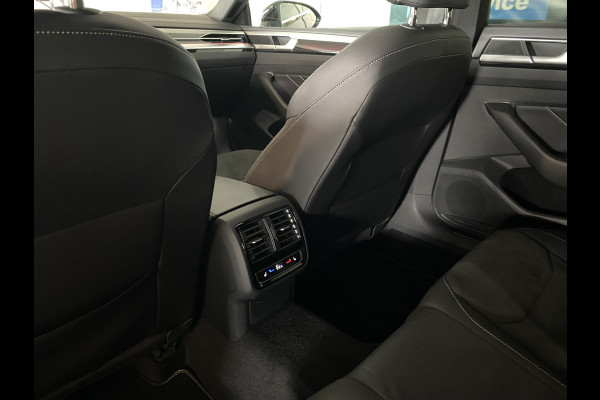 Volkswagen Arteon Shooting Brake 1.4 TSI eHybrid R-Line Business+ Panoramadak / Trekhaak  /Camera / Apple carplay