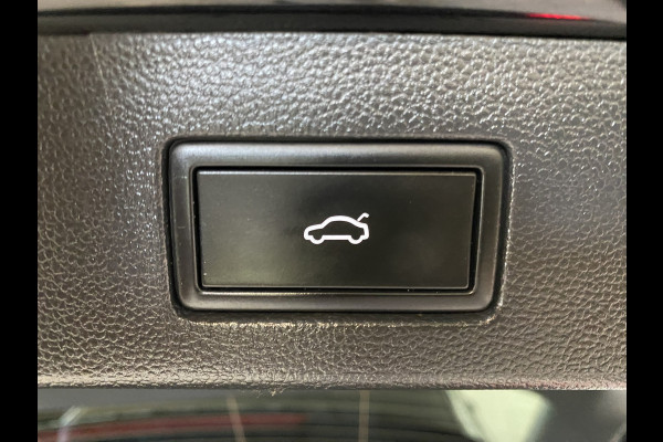 Volkswagen Arteon Shooting Brake 1.4 TSI eHybrid R-Line Business+ Panoramadak / Trekhaak  /Camera / Apple carplay
