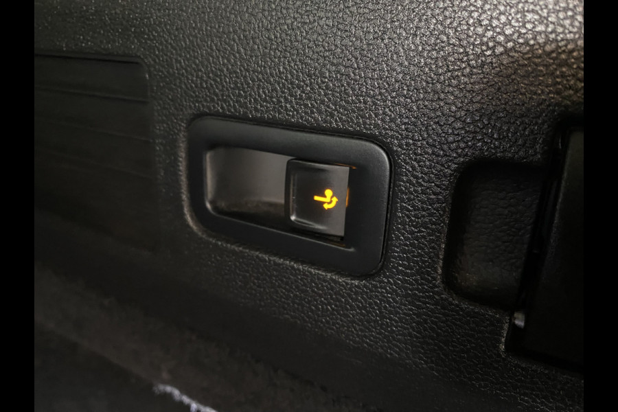 Volkswagen Arteon Shooting Brake 1.4 TSI eHybrid R-Line Business+ Panoramadak / Trekhaak  /Camera / Apple carplay