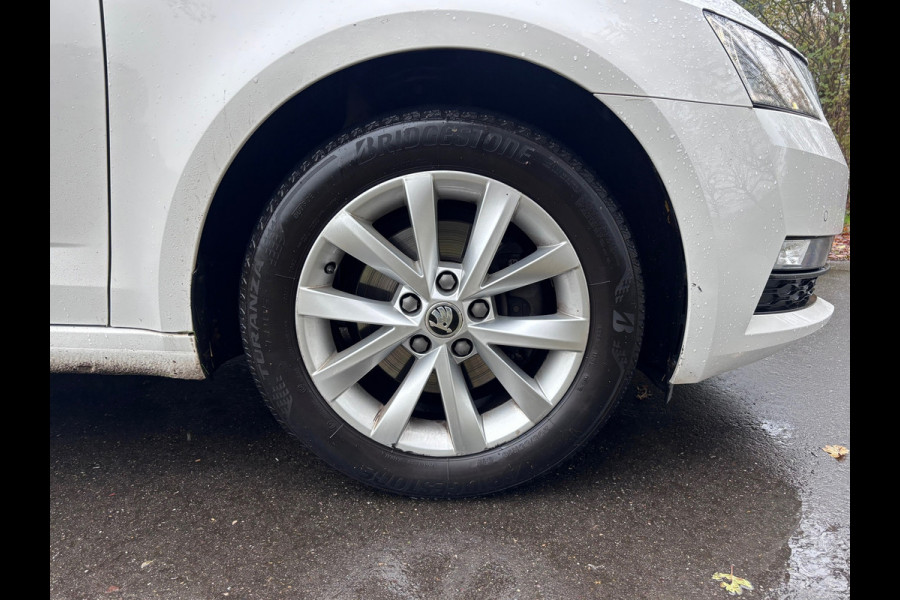 Škoda Octavia Combi 1.0 TSI Greentech Ambition Business | DSG + Navi + Cruise Nu € 10.950,-!!!