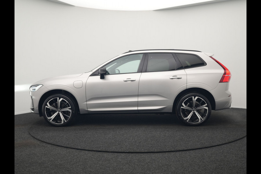 Volvo XC60 T6 AWD R-Design Plug In Hybrid Long Range Nieuw Model 350pk Dealer O.H. PHEV | Panodak | Adaptive Cruise | Camera | Lederen Sportstoelen Memory & Verwarmd | Google Assistent | Apple Carplay | Keyless | Virtual | 21"L.M | DAB |
