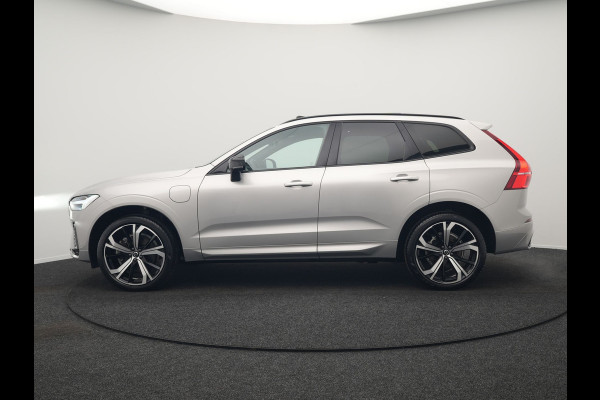 Volvo XC60 T6 AWD R-Design Plug In Hybrid Long Range Nieuw Model 350pk Dealer O.H. PHEV | Panodak | Adaptive Cruise | Camera | Lederen Sportstoelen Memory & Verwarmd | Google Assistent | Apple Carplay | Keyless | Virtual | 21"L.M | DAB |