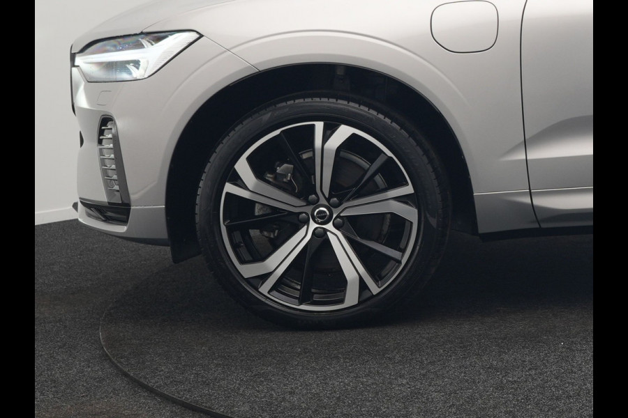 Volvo XC60 T6 AWD R-Design Plug In Hybrid Long Range Nieuw Model 350pk Dealer O.H. PHEV | Panodak | Adaptive Cruise | Camera | Lederen Sportstoelen Memory & Verwarmd | Google Assistent | Apple Carplay | Keyless | Virtual | 21"L.M | DAB |