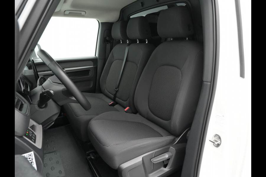 Volkswagen ID. Buzz Cargo 77 kWh 204pk Navigatie Wegkl. trekhaak Camera Carplay