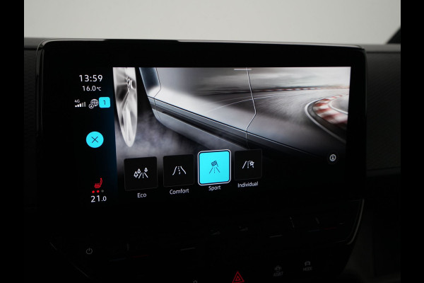 Volkswagen ID. Buzz Cargo 77 kWh 204pk Navigatie Wegkl. trekhaak Camera Carplay