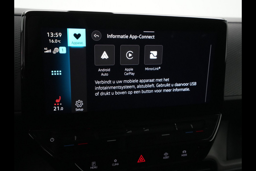 Volkswagen ID. Buzz Cargo 77 kWh 204pk Navigatie Wegkl. trekhaak Camera Carplay