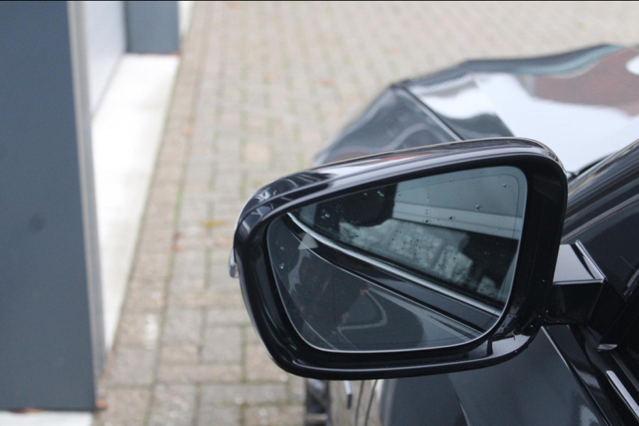 BMW 3-serie 330e M-Sport Pro | Pano | HUD | Carbon | Adaptief onderstel