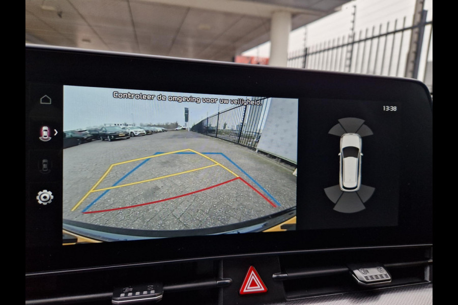 Kia Sportage 1.6 T-GDi Hybrid DynamicPlusLine | Pano | Dodehoek | Stoelverwarming | LED | Camera | Cruise |