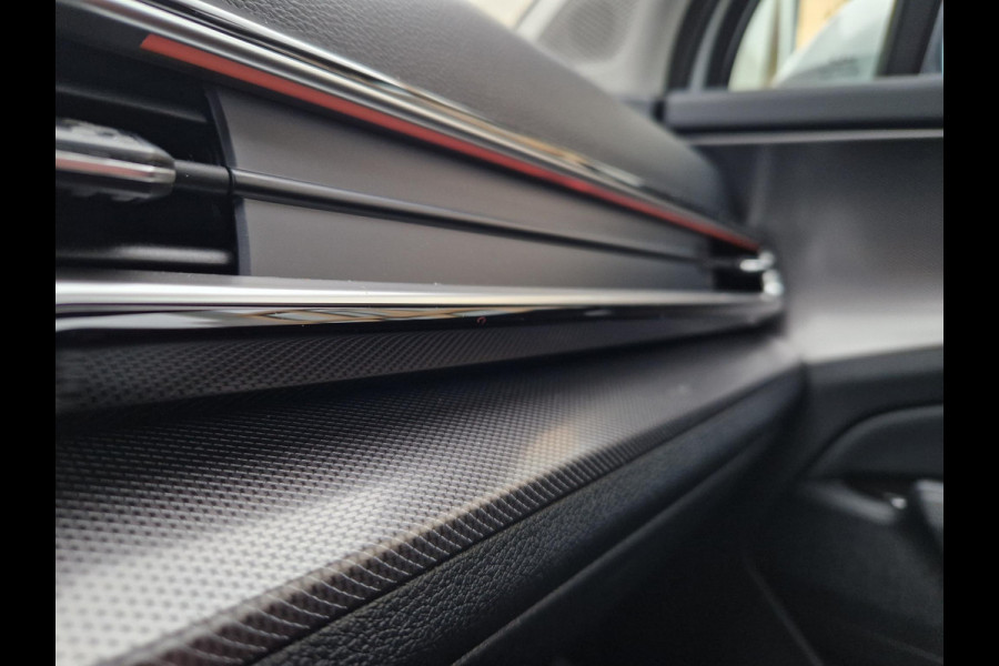 Kia Sportage 1.6 T-GDi Hybrid DynamicPlusLine | Pano | Dodehoek | Stoelverwarming | LED | Camera | Cruise |