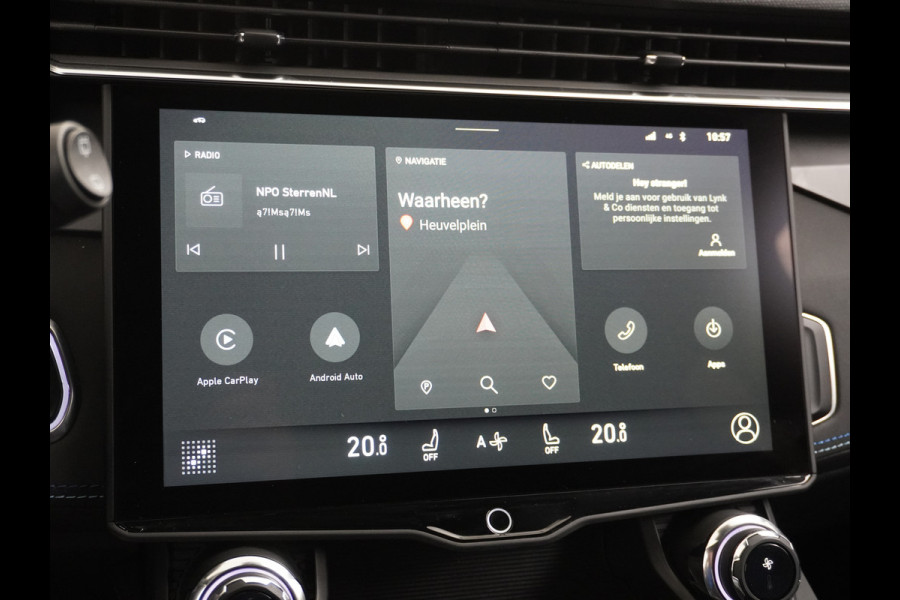 Lynk & Co 01 AUT-7 261pk PHEV Zwarte-Hemel Pano-Schuifdak Lmv 20" 360°Camera Apple Carplay Android Auto Adap.Cruise Navi Pdc Ecc Keyless Led  Elek.Memory.Stoel File assistent Dodehoek detector Elektrisch bedienbare achterklep Rijstrooksensor Wifi Verkeersbord detectie 425Nm koppel 3,7kw laadvermogen 1.800KG-Trekvermogen! €44.880 Nieuwprijs 1e Eigenaar Origineel NLse auto!