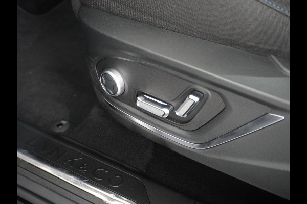 Lynk & Co 01 AUT-7 261pk PHEV Zwarte-Hemel Pano-Schuifdak Lmv 20" 360°Camera Apple Carplay Android Auto Adap.Cruise Navi Pdc Ecc Keyless Led  Elek.Memory.Stoel File assistent Dodehoek detector Elektrisch bedienbare achterklep Rijstrooksensor Wifi Verkeersbord detectie 425Nm koppel 3,7kw laadvermogen 1.800KG-Trekvermogen! €44.880 Nieuwprijs 1e Eigenaar Origineel NLse auto!