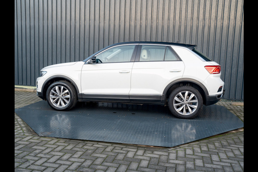 Volkswagen T-Roc 1.5 TSI 150Pk DSG Sport | Camera | Trekhaak afnb. | Leder | Stoelverw. | Side Assist | Prijs Rijklaar!!