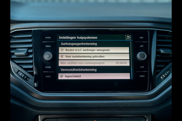 Volkswagen T-Roc 1.5 TSI 150Pk DSG Sport | Camera | Trekhaak afnb. | Leder | Stoelverw. | Side Assist | Prijs Rijklaar!!