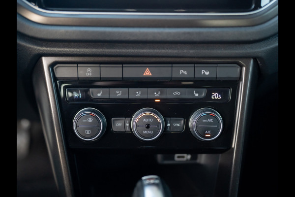 Volkswagen T-Roc 1.5 TSI 150Pk DSG Sport | Camera | Trekhaak afnb. | Leder | Stoelverw. | Side Assist | Prijs Rijklaar!!