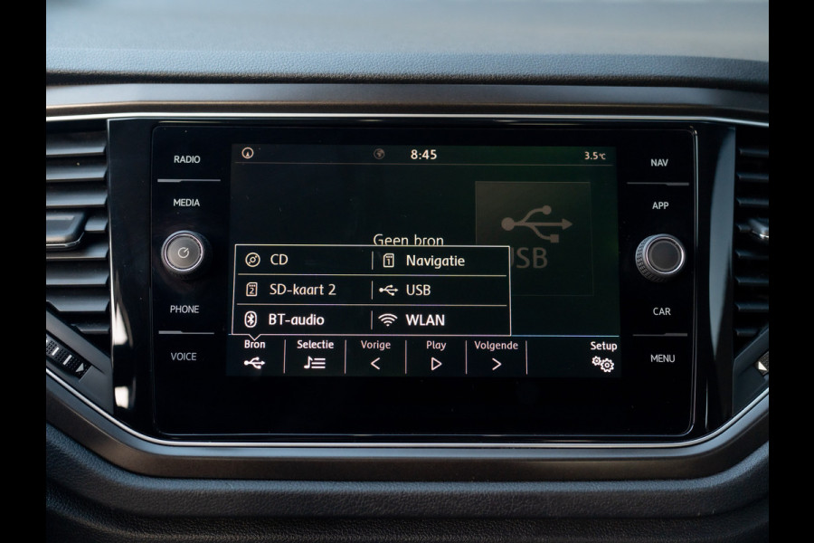 Volkswagen T-Roc 1.5 TSI 150Pk DSG Sport | Camera | Trekhaak afnb. | Leder | Stoelverw. | Side Assist | Prijs Rijklaar!!