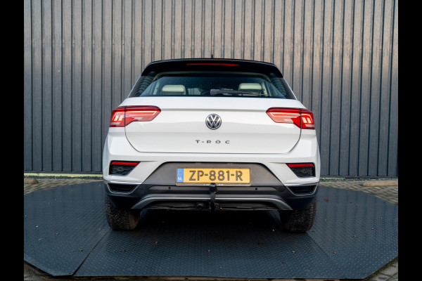 Volkswagen T-Roc 1.5 TSI 150Pk DSG Sport | Camera | Trekhaak afnb. | Leder | Stoelverw. | Side Assist | Prijs Rijklaar!!