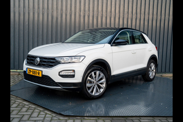 Volkswagen T-Roc 1.5 TSI 150Pk DSG Sport | Camera | Trekhaak afnb. | Leder | Stoelverw. | Side Assist | Prijs Rijklaar!!