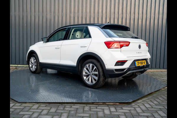 Volkswagen T-Roc 1.5 TSI 150Pk DSG Sport | Camera | Trekhaak afnb. | Leder | Stoelverw. | Side Assist | Prijs Rijklaar!!