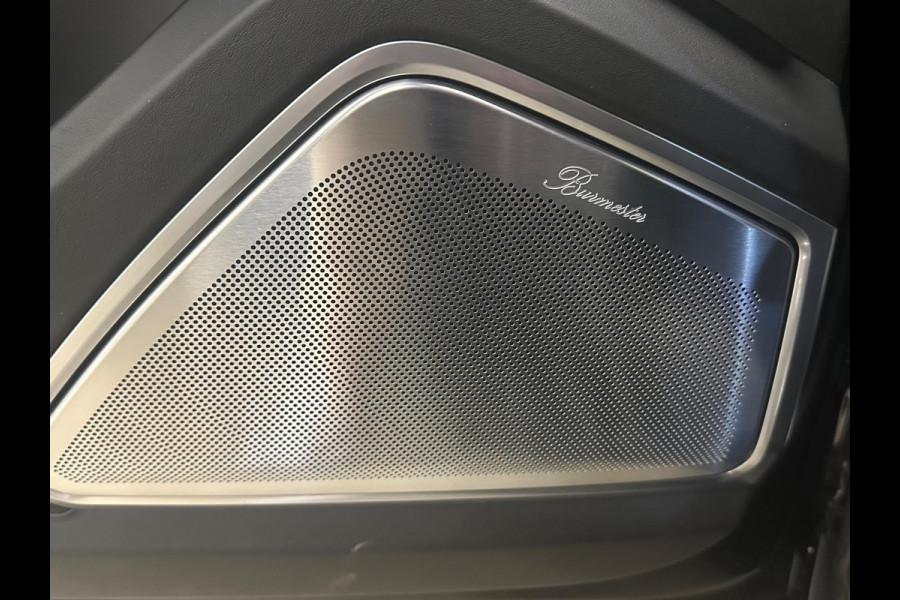 Porsche Cayenne 4.0 Turbo | NAP | SPORT CHRONO | PANO | KERAMISCH | TREKHAAK