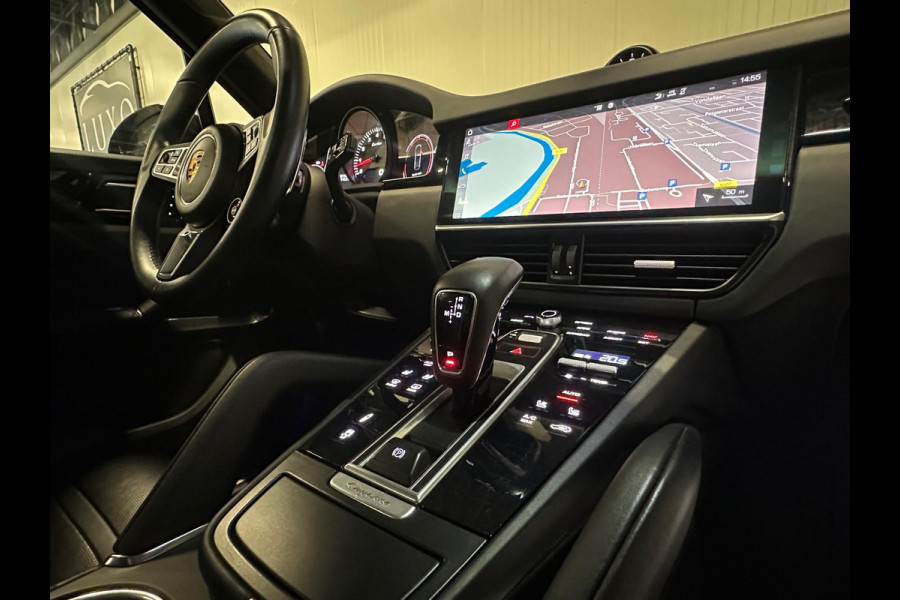 Porsche Cayenne 4.0 Turbo | NAP | SPORT CHRONO | PANO | KERAMISCH | TREKHAAK