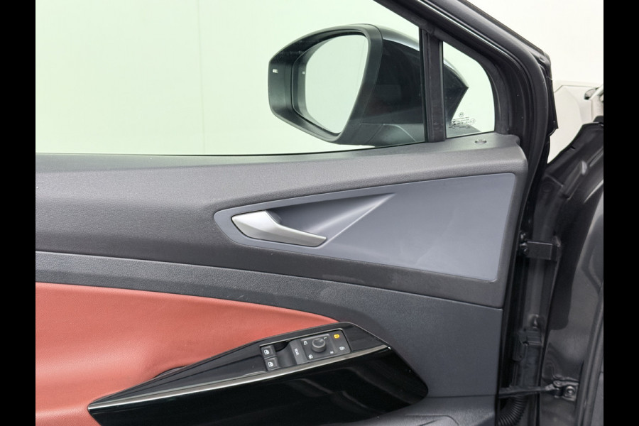 Volkswagen ID.4 Max 77kWh W-pomp Trekhaak Camera Lmv 20" Adap.Cruise + stop&go Apple Carplay Android Auto Navi Ecc Pdc SOH 92% Led Privacy Glas DAB File assistent Matrix Led Keyless Origineel Nederlandse Auto