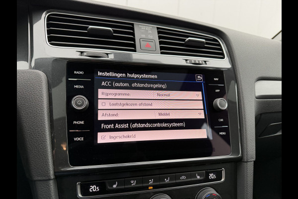 Volkswagen Golf 1.5 TSI ACT 130pk | Pano dak | Full Led