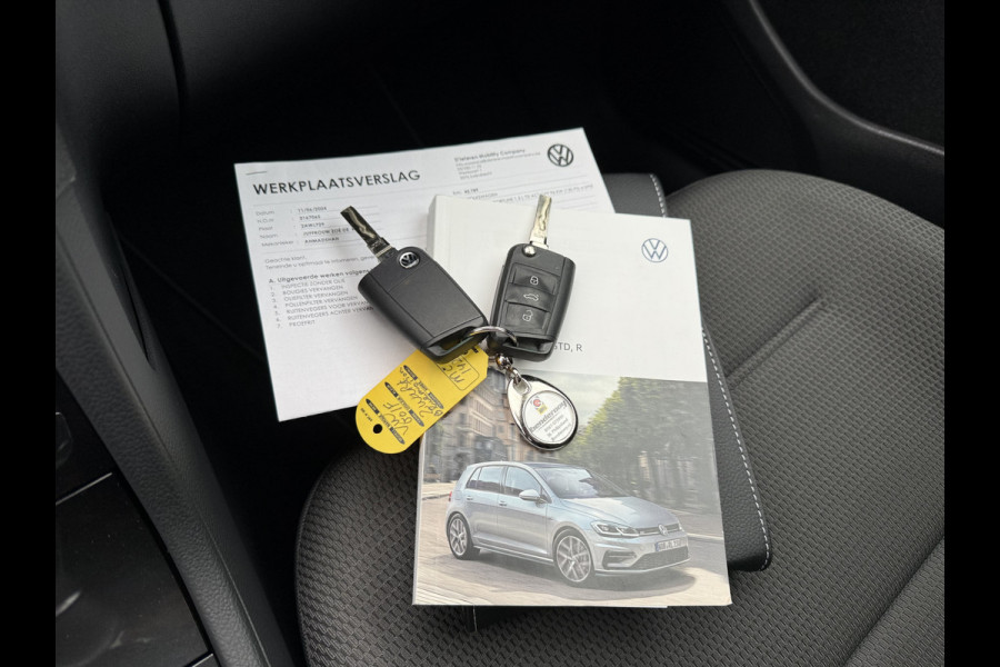 Volkswagen Golf 1.5 TSI ACT 130pk | Pano dak | Full Led