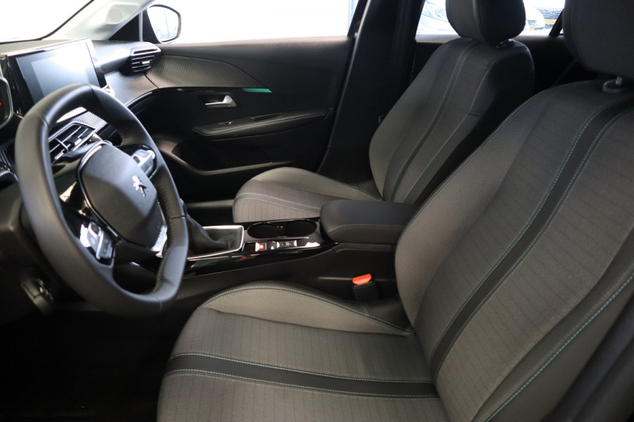 Peugeot 208 1.2 PureTech Allure Pack Camera Led Ecc Cruise 16"LM Carplay