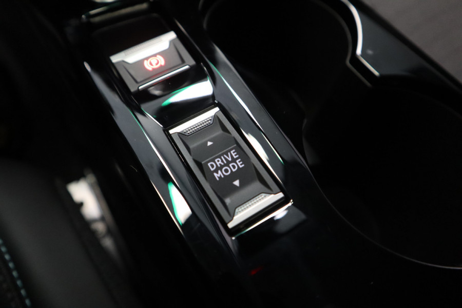 Peugeot 208 1.2 PureTech Allure Pack Camera Led Ecc Cruise 16"LM Carplay