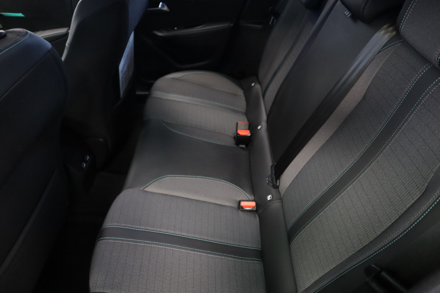 Peugeot 208 1.2 PureTech Allure Pack Camera Led Ecc Cruise 16"LM Carplay