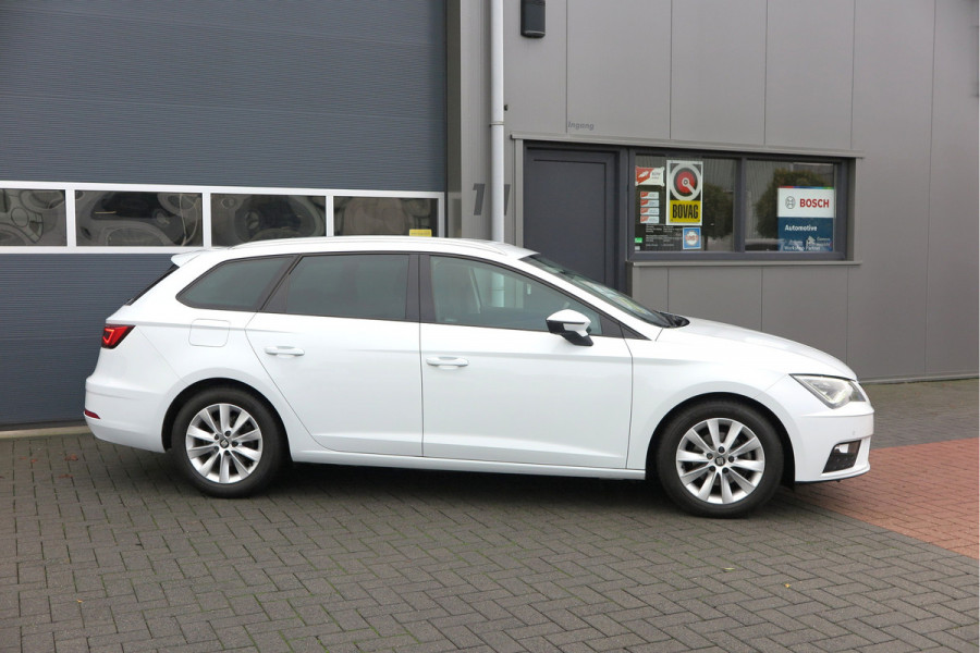 Seat Leon ST 1.0 116pk DSG EcoTSI Style Business Intense Keyless, LED, Navi , Full-link , PDC voor & achter,Cruise control, DAB+ etc..
