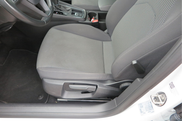 Seat Leon ST 1.0 116pk DSG EcoTSI Style Business Intense Keyless, LED, Navi , Full-link , PDC voor & achter,Cruise control, DAB+ etc..