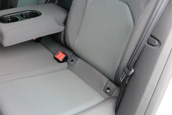 Seat Leon ST 1.0 116pk DSG EcoTSI Style Business Intense Keyless, LED, Navi , Full-link , PDC voor & achter,Cruise control, DAB+ etc..