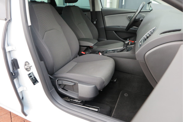 Seat Leon ST 1.0 116pk DSG EcoTSI Style Business Intense Keyless, LED, Navi , Full-link , PDC voor & achter,Cruise control, DAB+ etc..