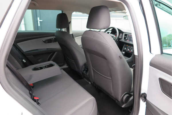 Seat Leon ST 1.0 116pk DSG EcoTSI Style Business Intense Keyless, LED, Navi , Full-link , PDC voor & achter,Cruise control, DAB+ etc..