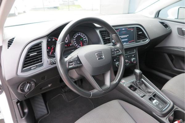 Seat Leon ST 1.0 116pk DSG EcoTSI Style Business Intense Keyless, LED, Navi , Full-link , PDC voor & achter,Cruise control, DAB+ etc..