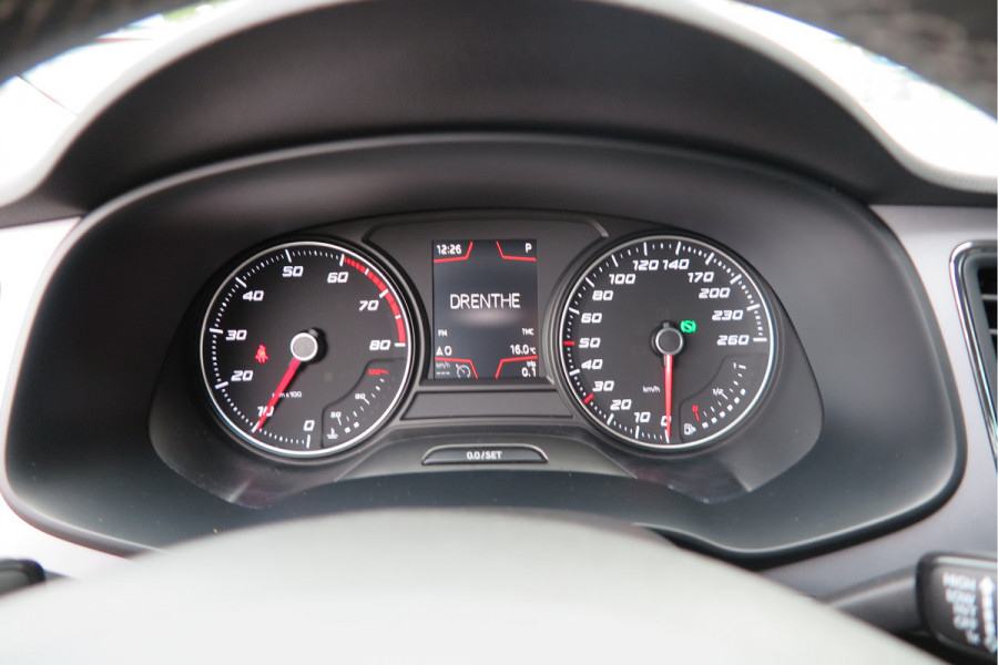 Seat Leon ST 1.0 116pk DSG EcoTSI Style Business Intense Keyless, LED, Navi , Full-link , PDC voor & achter,Cruise control, DAB+ etc..