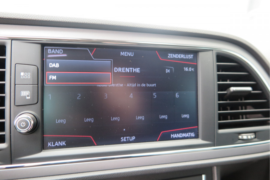 Seat Leon ST 1.0 116pk DSG EcoTSI Style Business Intense Keyless, LED, Navi , Full-link , PDC voor & achter,Cruise control, DAB+ etc..