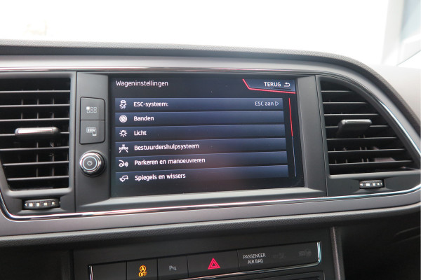 Seat Leon ST 1.0 116pk DSG EcoTSI Style Business Intense Keyless, LED, Navi , Full-link , PDC voor & achter,Cruise control, DAB+ etc..