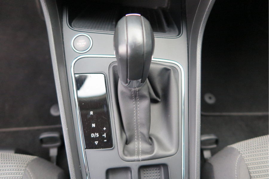 Seat Leon ST 1.0 116pk DSG EcoTSI Style Business Intense Keyless, LED, Navi , Full-link , PDC voor & achter,Cruise control, DAB+ etc..