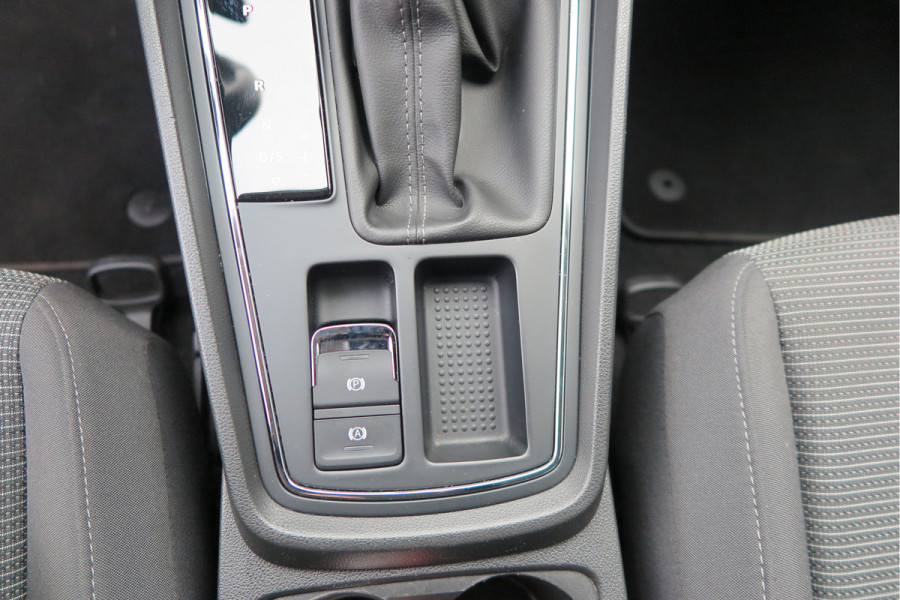 Seat Leon ST 1.0 116pk DSG EcoTSI Style Business Intense Keyless, LED, Navi , Full-link , PDC voor & achter,Cruise control, DAB+ etc..