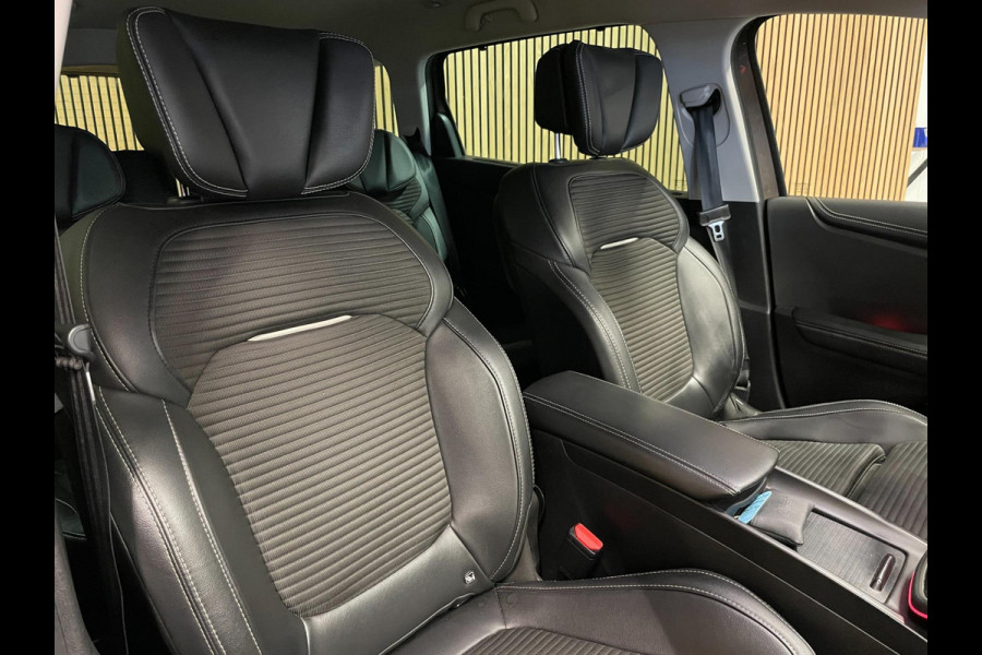 Renault Grand Scénic 1.3 TCe Bose|LUXE|AUTOMAAT|TREKHAAK|KEYLESS|LEDER|CARPLAY|CAMERA|CLIMATE,CRUISE CONTROL|NL-AUTO|NAP|