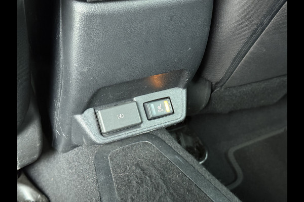 Nissan Leaf Acenta 40kWh Navi Camera Adap.Cruise Apple Carplay Android Ecc SOH 88% DAB Stuur-Stoel-Achterbankverwarming Lmv Privacy Glas Rijstrooksensor Origineel Nederlandse Auto 1e Eigenaar