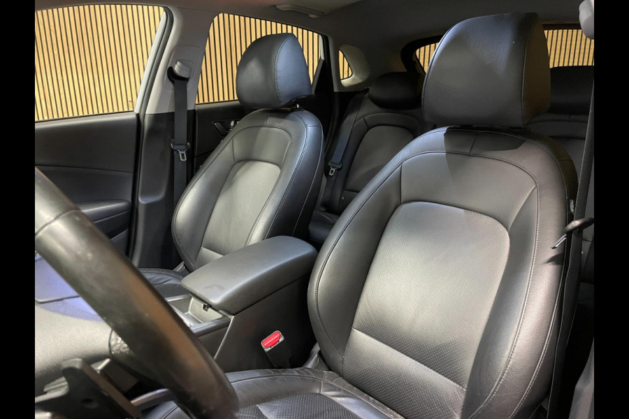 Hyundai Kona EV Fashion 64 kWh|FACELIFT|3-FASE|LEDER|DAKJE|HEAD-UP|ACC|CAMERA|CARPLAY|NAVI|NL- AUTO|NAP|INCL. BTW|1e EIG.|