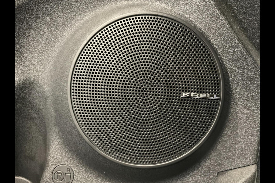 Hyundai Kona EV Fashion 64 kWh|FACELIFT|3-FASE|LEDER|DAKJE|HEAD-UP|ACC|CAMERA|CARPLAY|NAVI|NL- AUTO|NAP|INCL. BTW|1e EIG.|