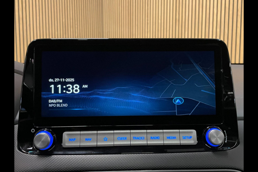 Hyundai Kona EV Fashion 64 kWh|FACELIFT|3-FASE|LEDER|DAKJE|HEAD-UP|ACC|CAMERA|CARPLAY|NAVI|NL- AUTO|NAP|INCL. BTW|1e EIG.|