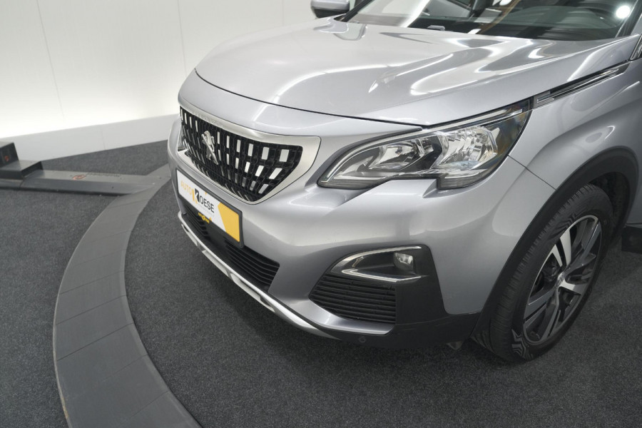 Peugeot 3008 PureTech 130 EAT8 GT Line | Trekhaak | Camera | Navigatie | Apple Carplay | Parkeersensoren