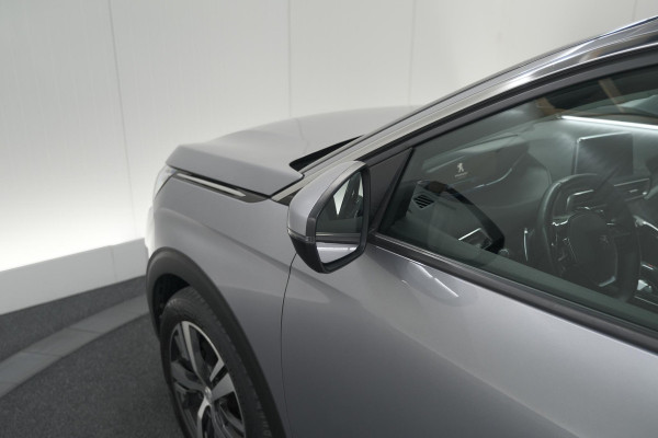 Peugeot 3008 PureTech 130 EAT8 GT Line | Trekhaak | Camera | Navigatie | Apple Carplay | Parkeersensoren